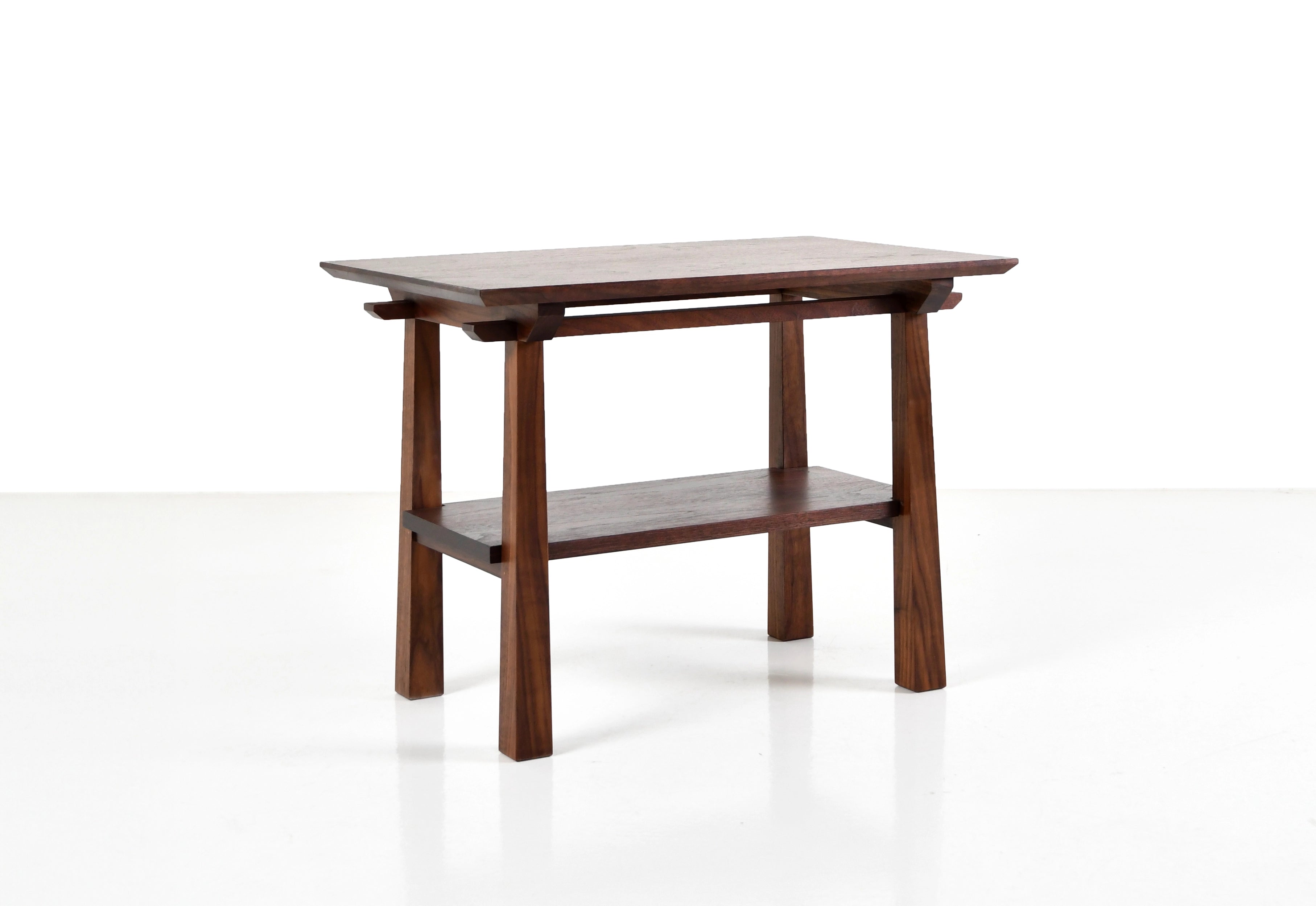 American Bungalow Side Table – Thos. Moser