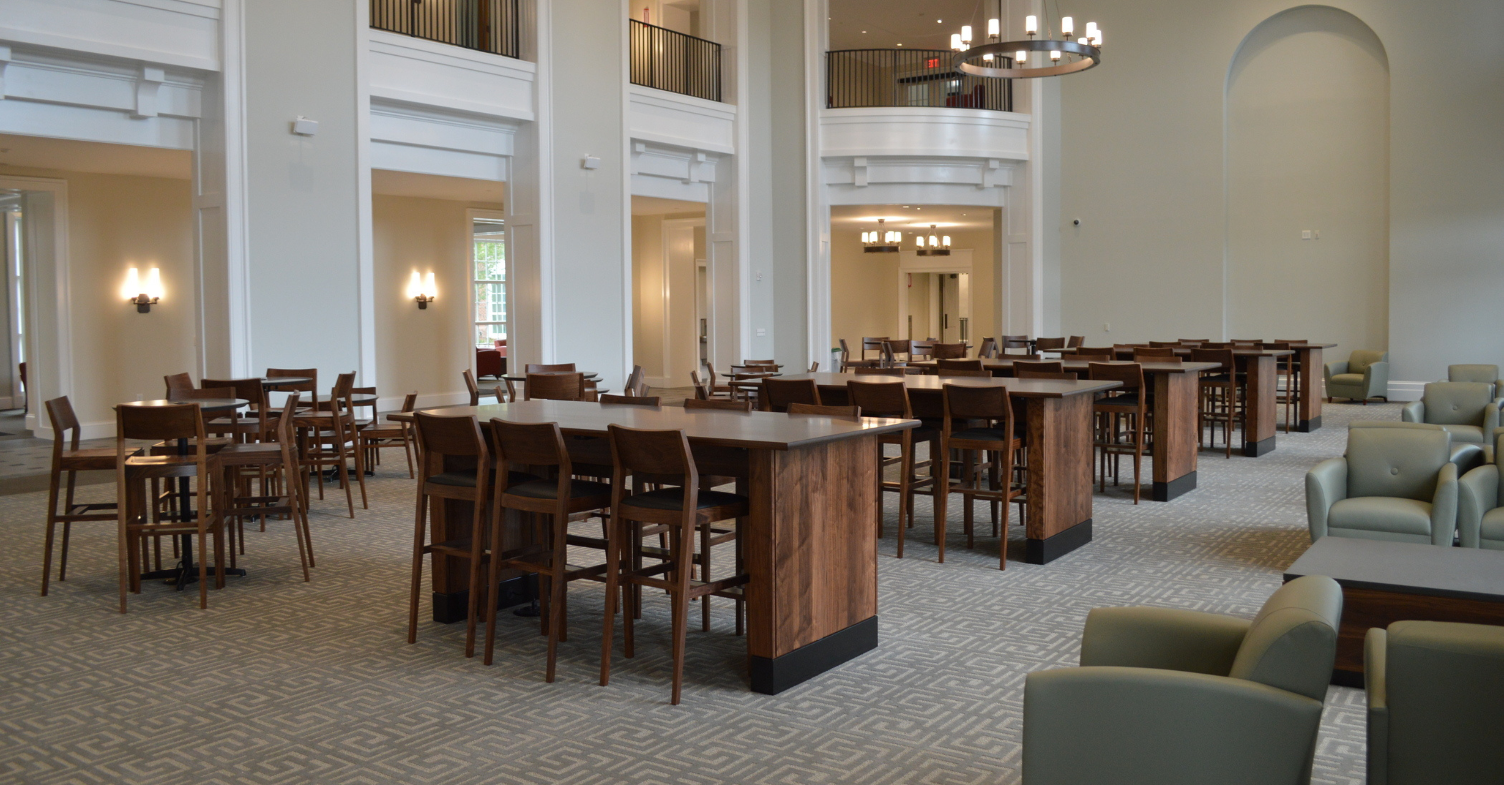 Terry College of Business, Casey Commons