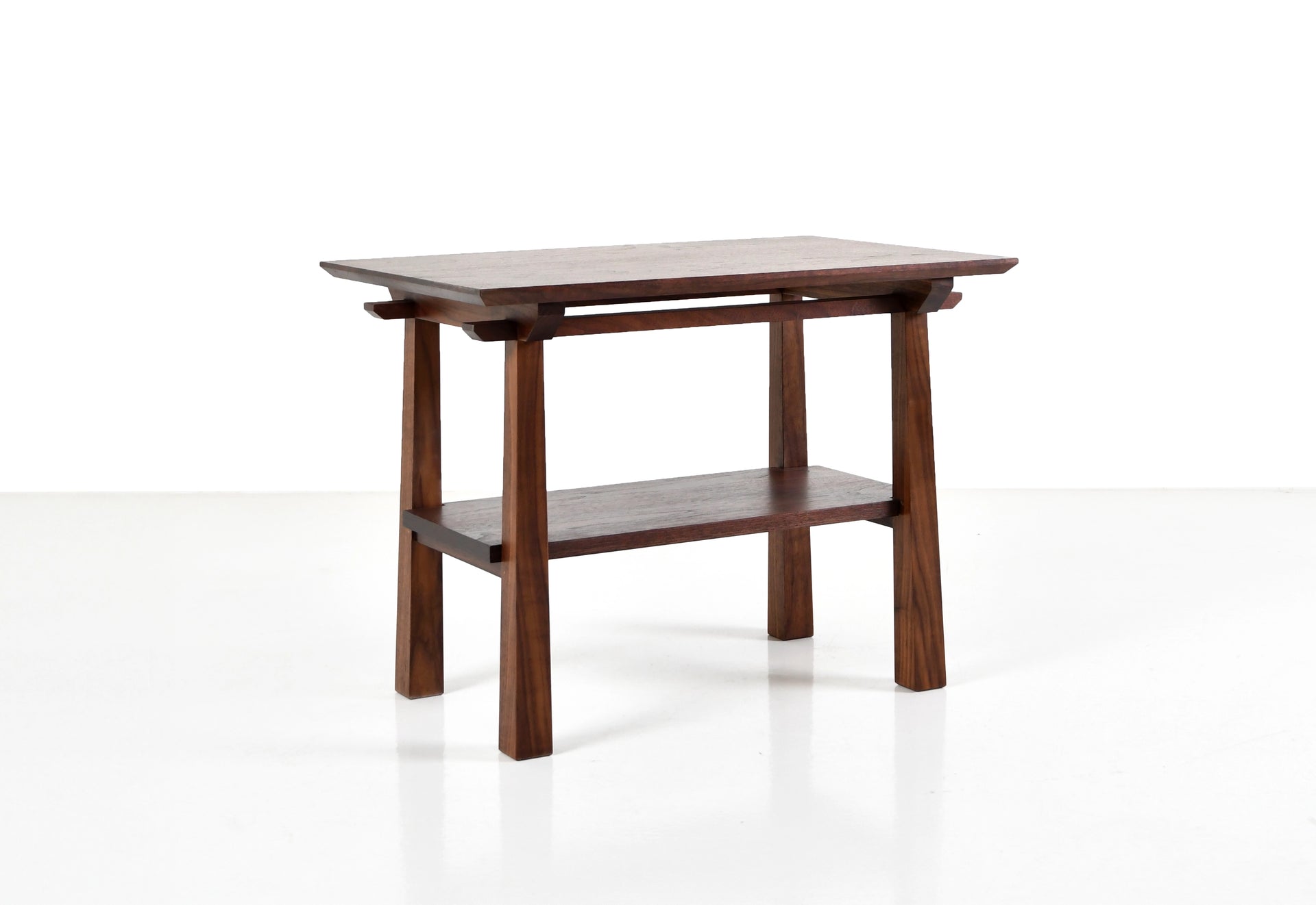 American Bungalow Side Table – Thos. Moser