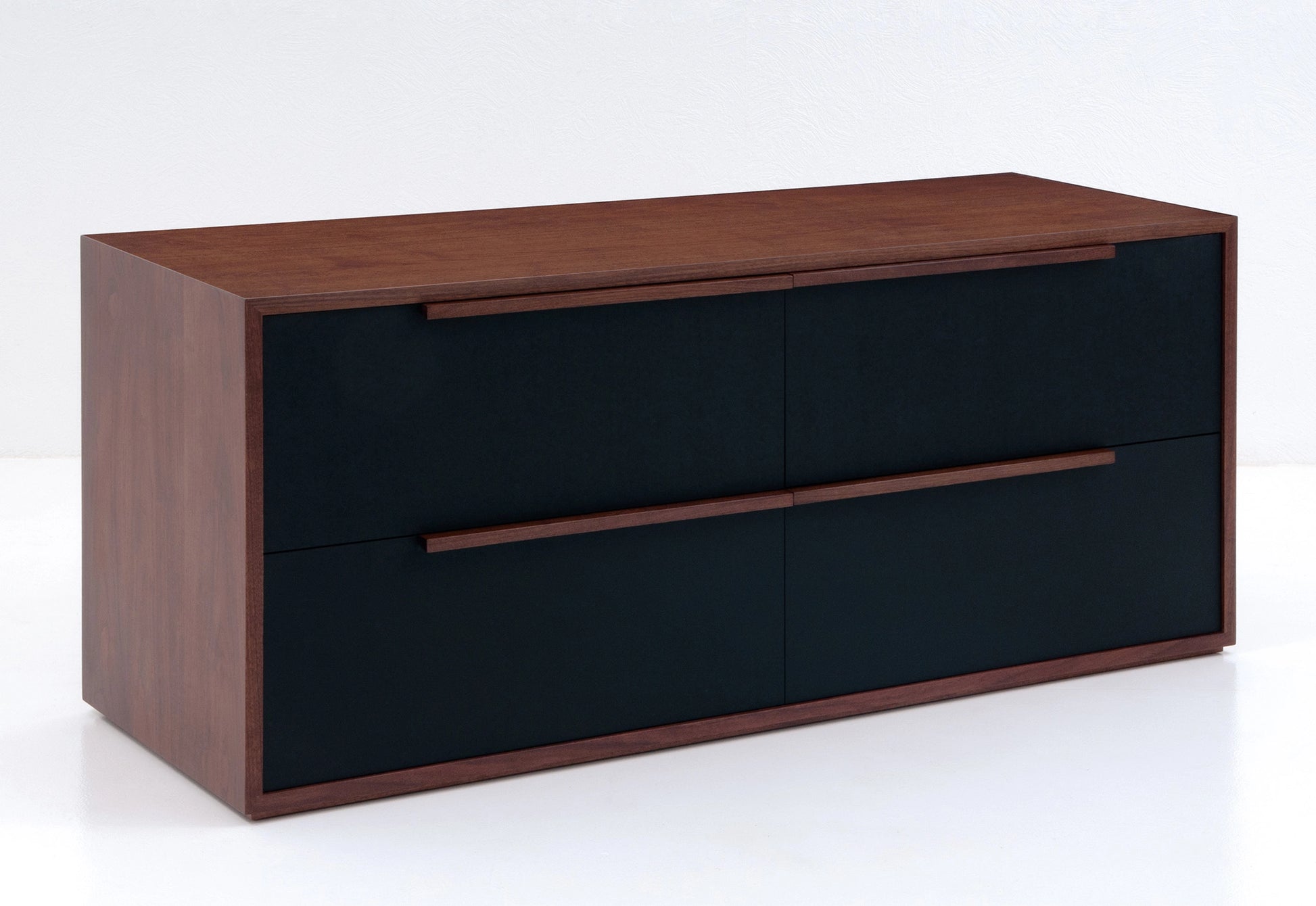 K★1011 NOCE チェスト Element Credenza - Four Drawer – Thos. Moser