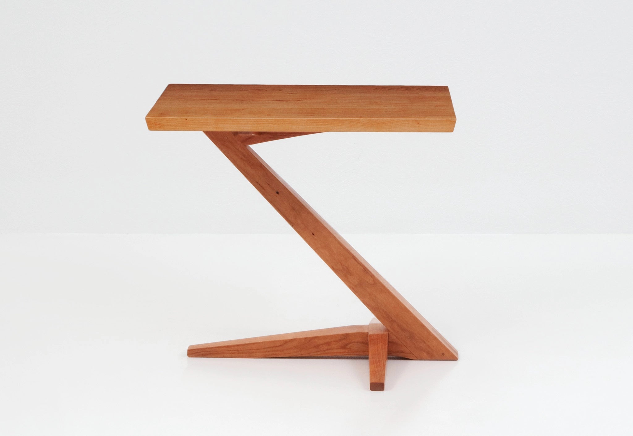Edo Cantilever Side Table