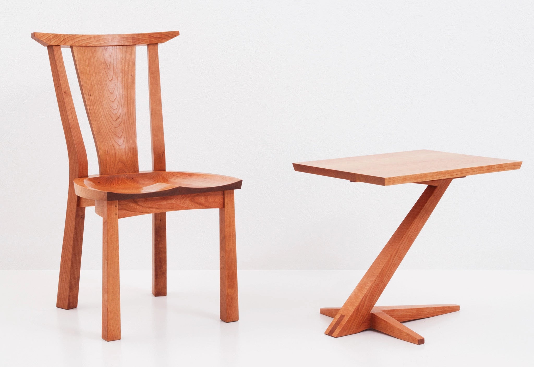 Edo Cantilever Side Table