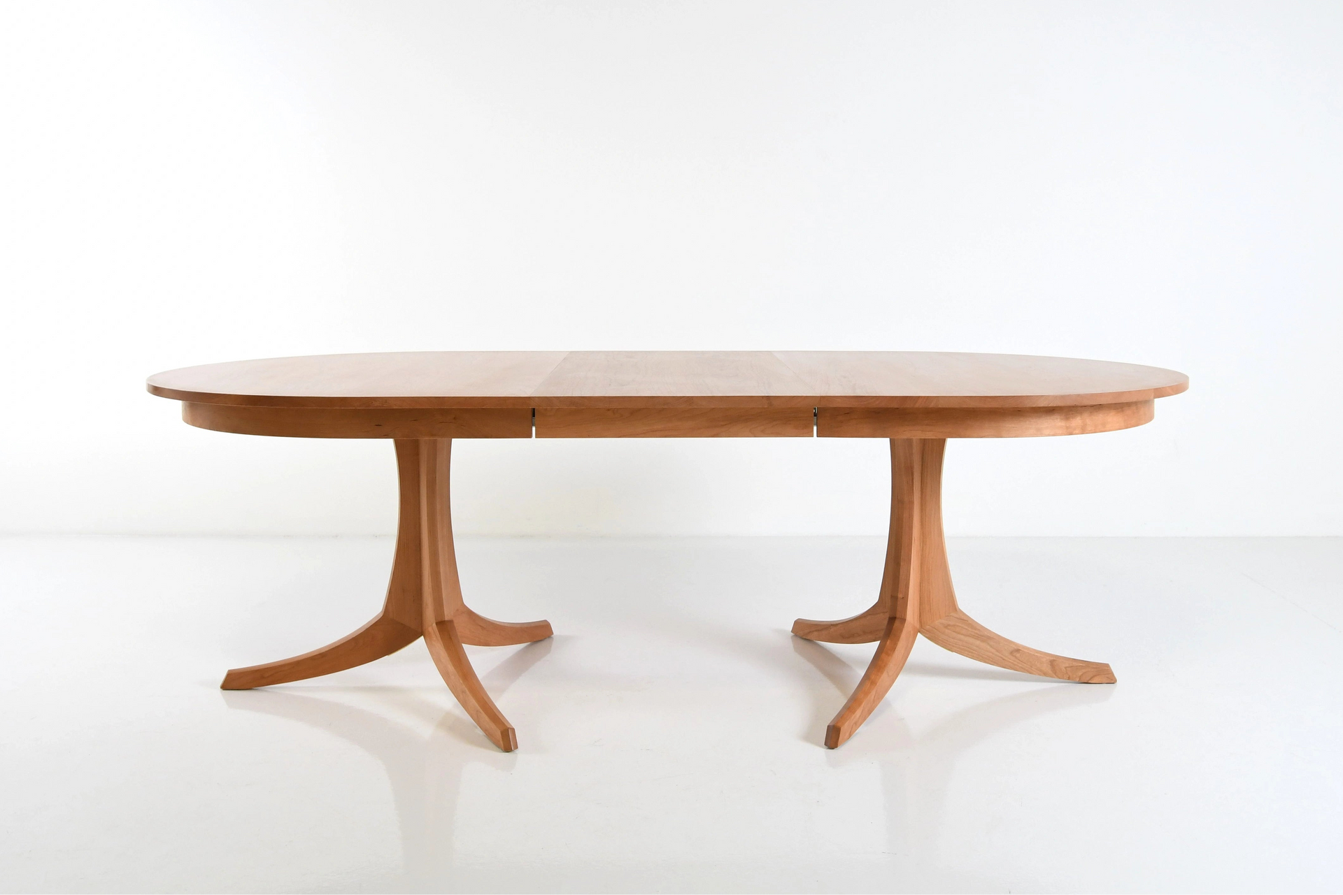Georgetown Table - Double Pedestal – Thos. Moser