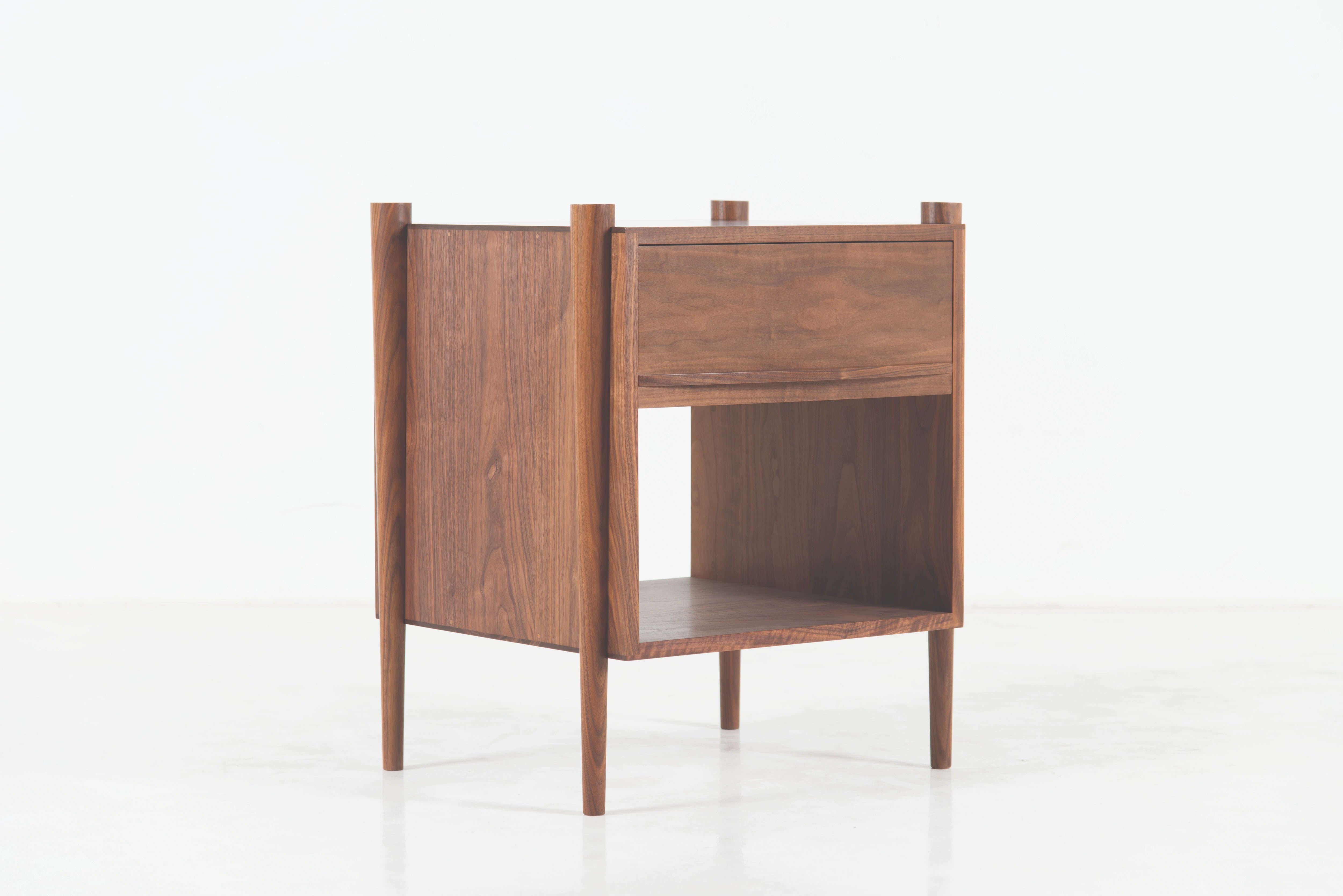 Ellipse Side Table