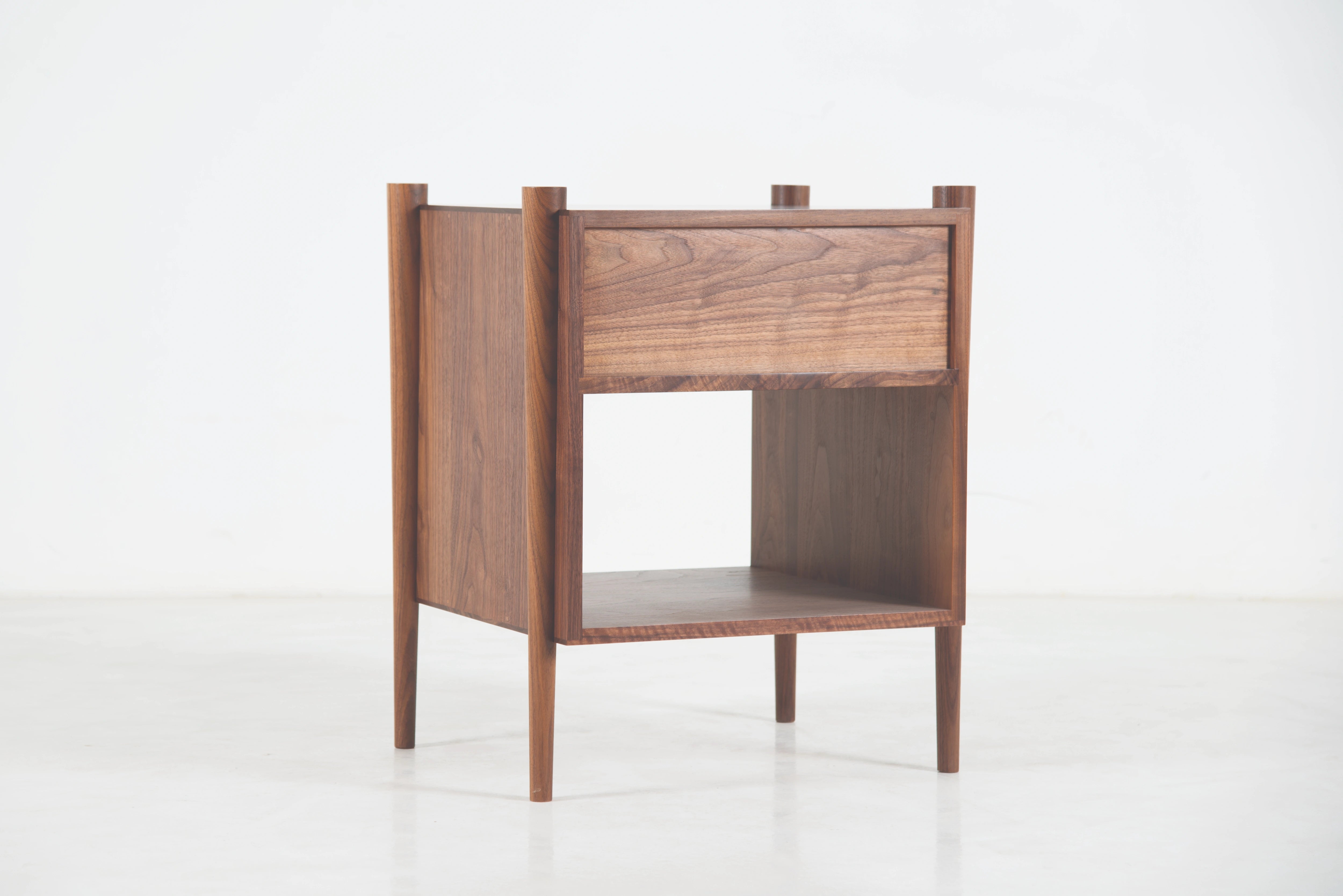 Ellipse Side Table