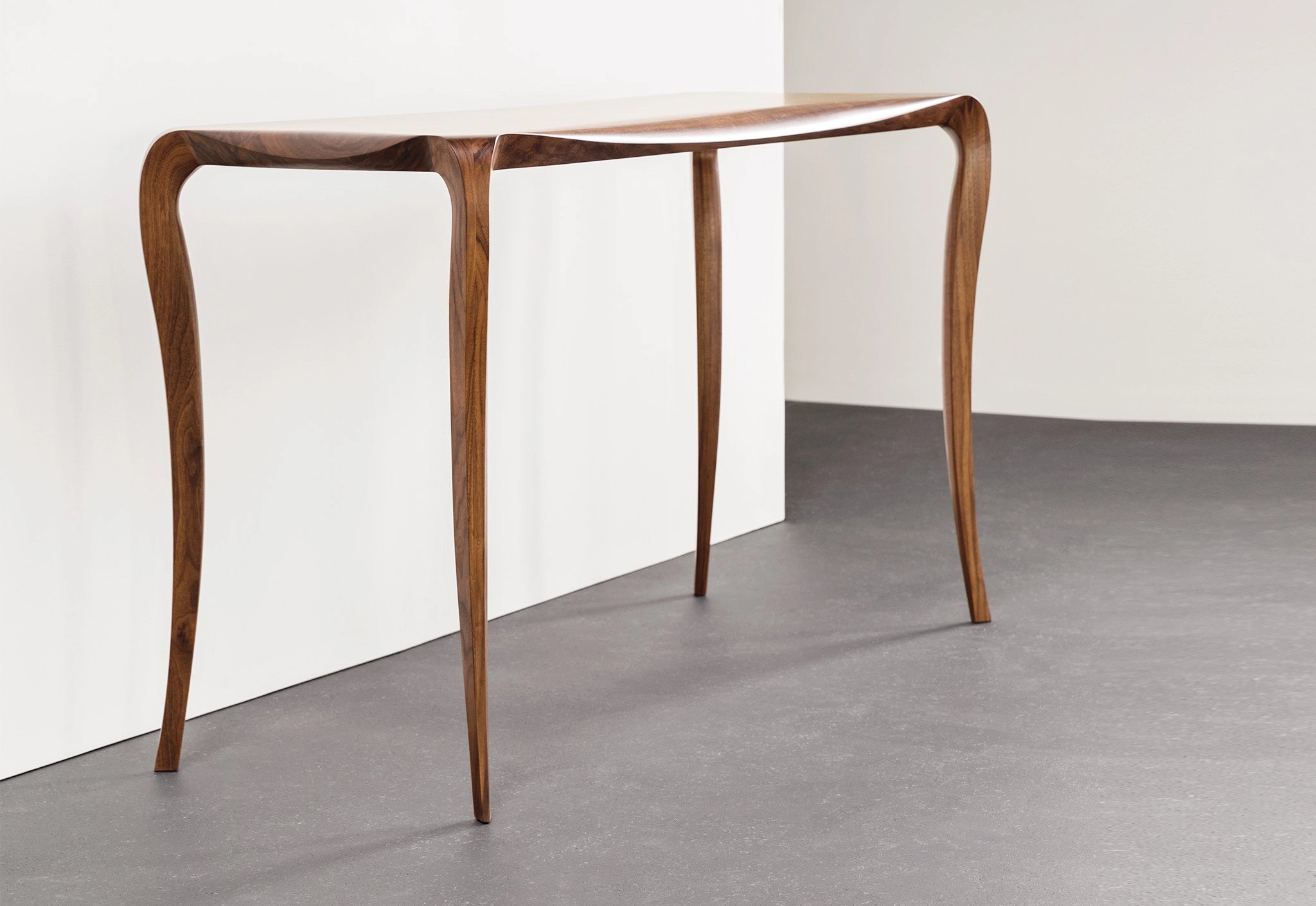 Pasadena Hall Table