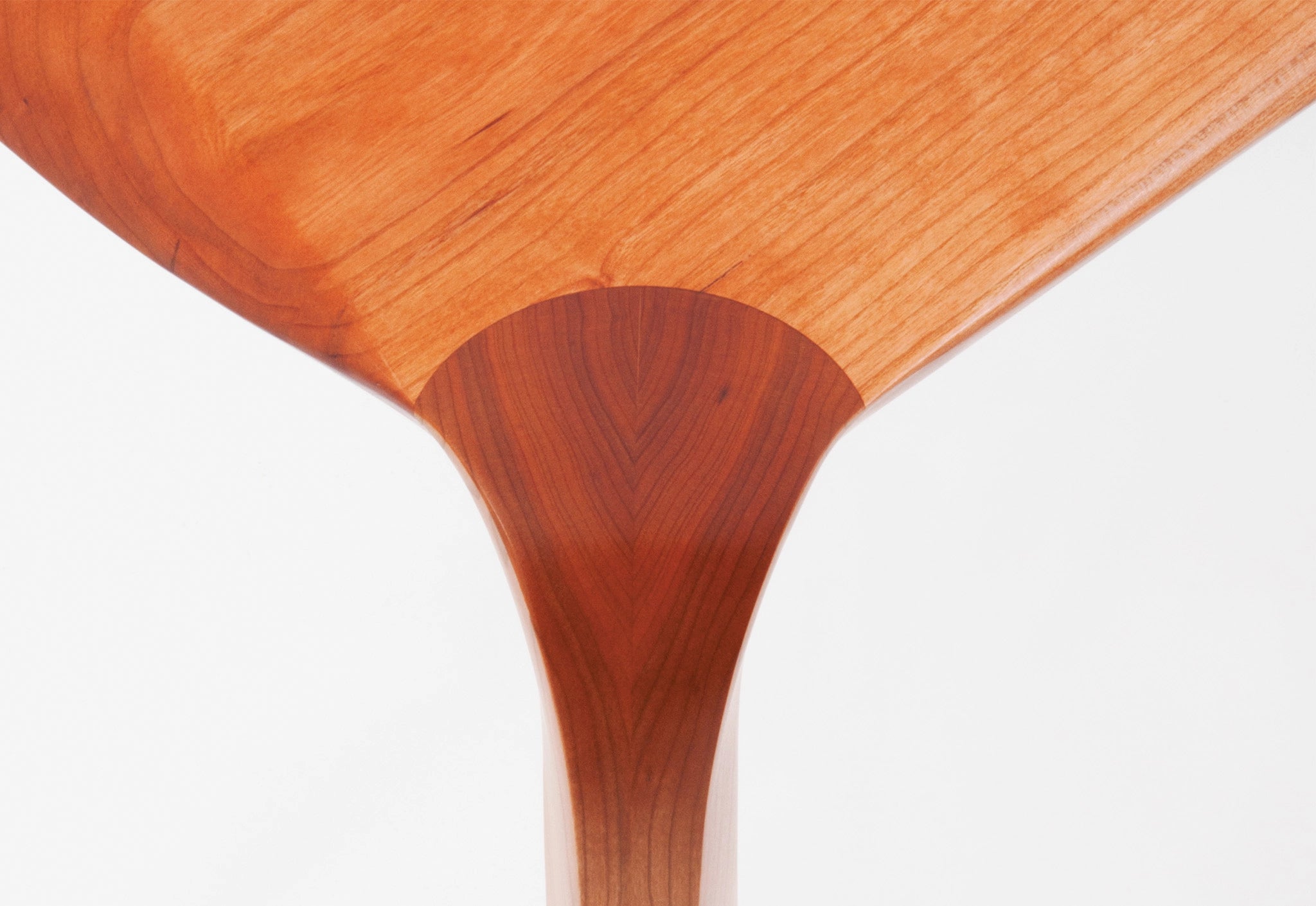 Pasadena Hall Table