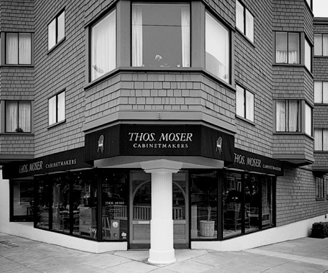 Thos. Moser