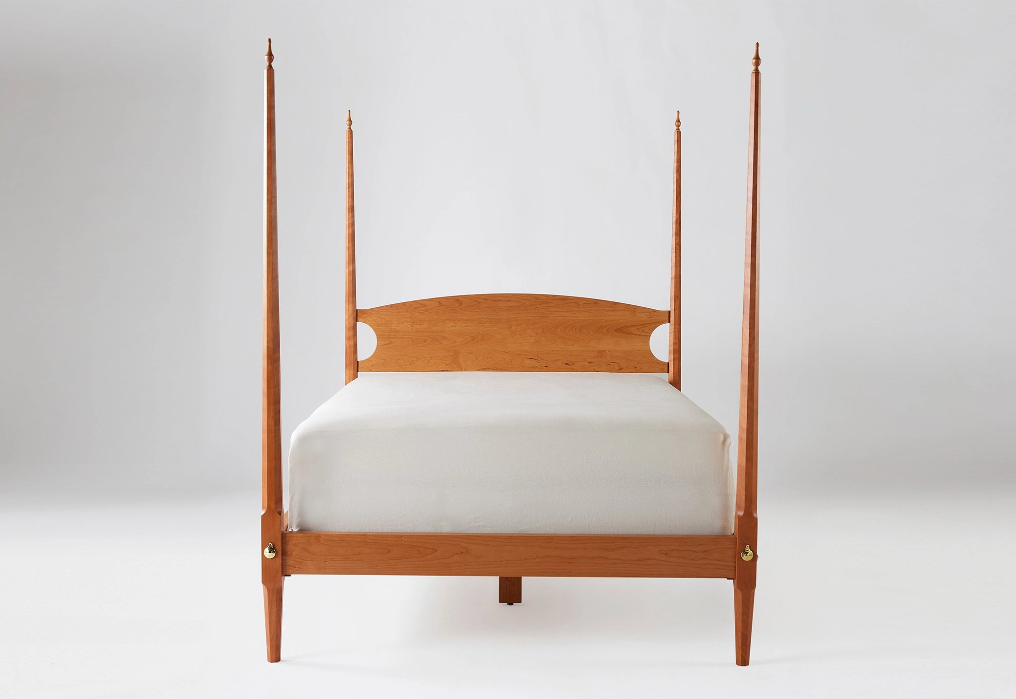 Pencil Post Bed
