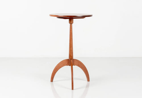 Shaker Round Stand
