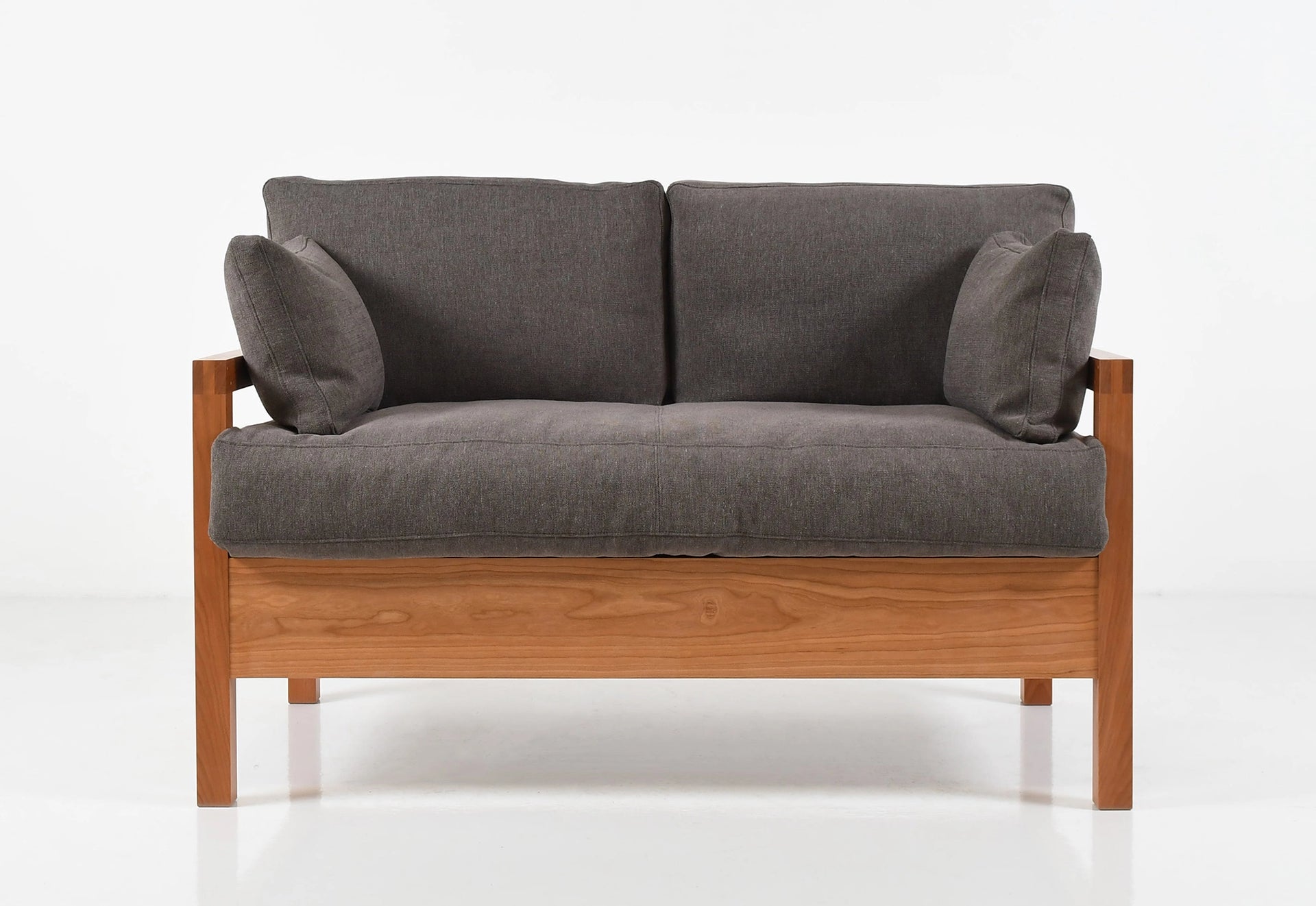 Studio Sofa - Two Place – Thos. Moser
