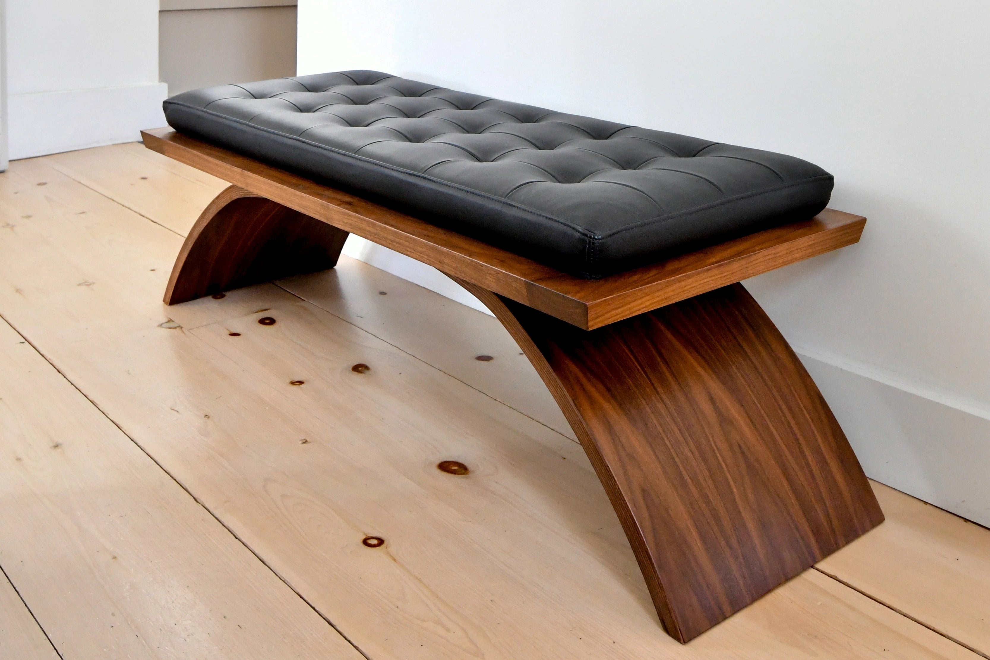 Vita Museum Bench