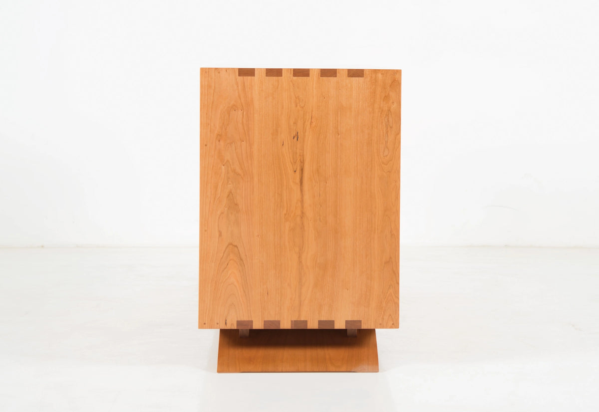 Vita Dresser - Six Drawer – Thos. Moser Vita Dresser - Six Drawer – Thos. Moser