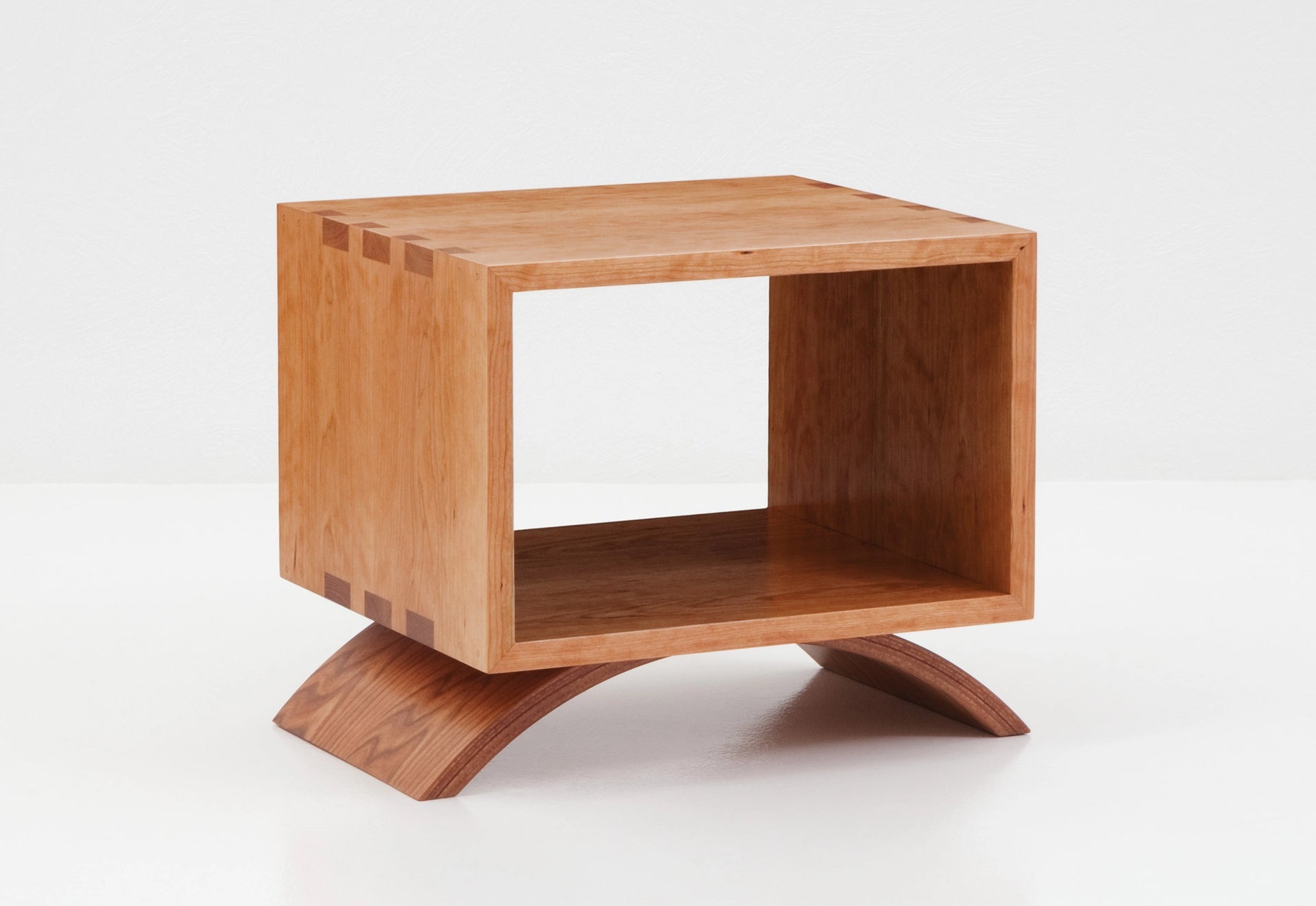 Vita Cube Side Table – Thos. Moser Vita Cube Side Table – Thos. Moser