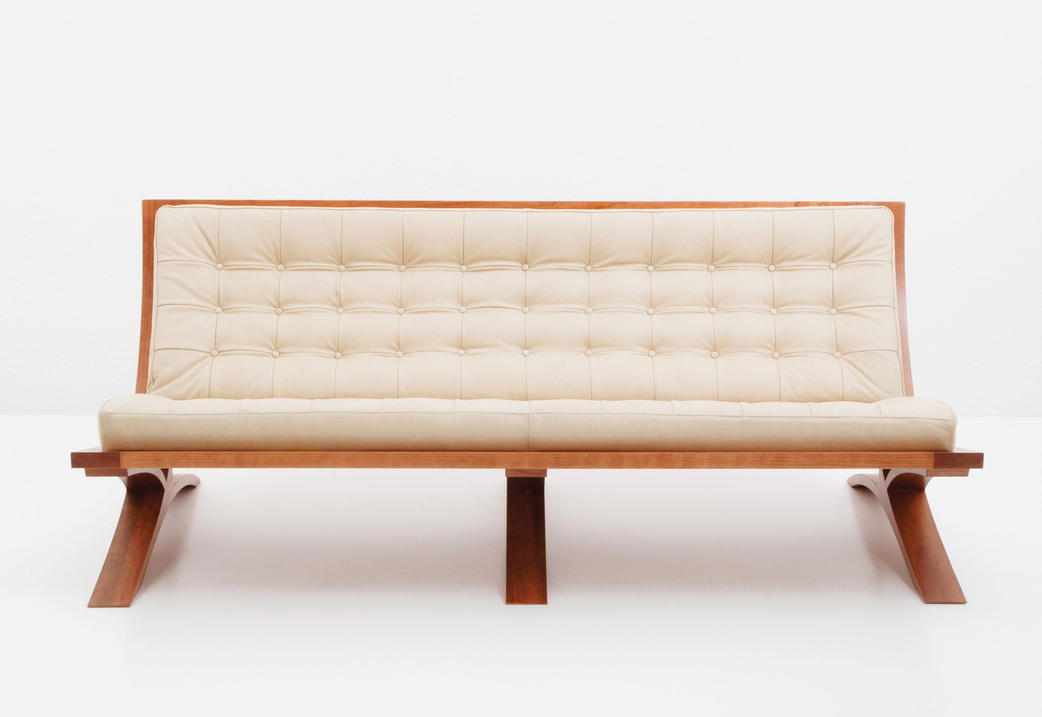 Vita Sofa - Three Place