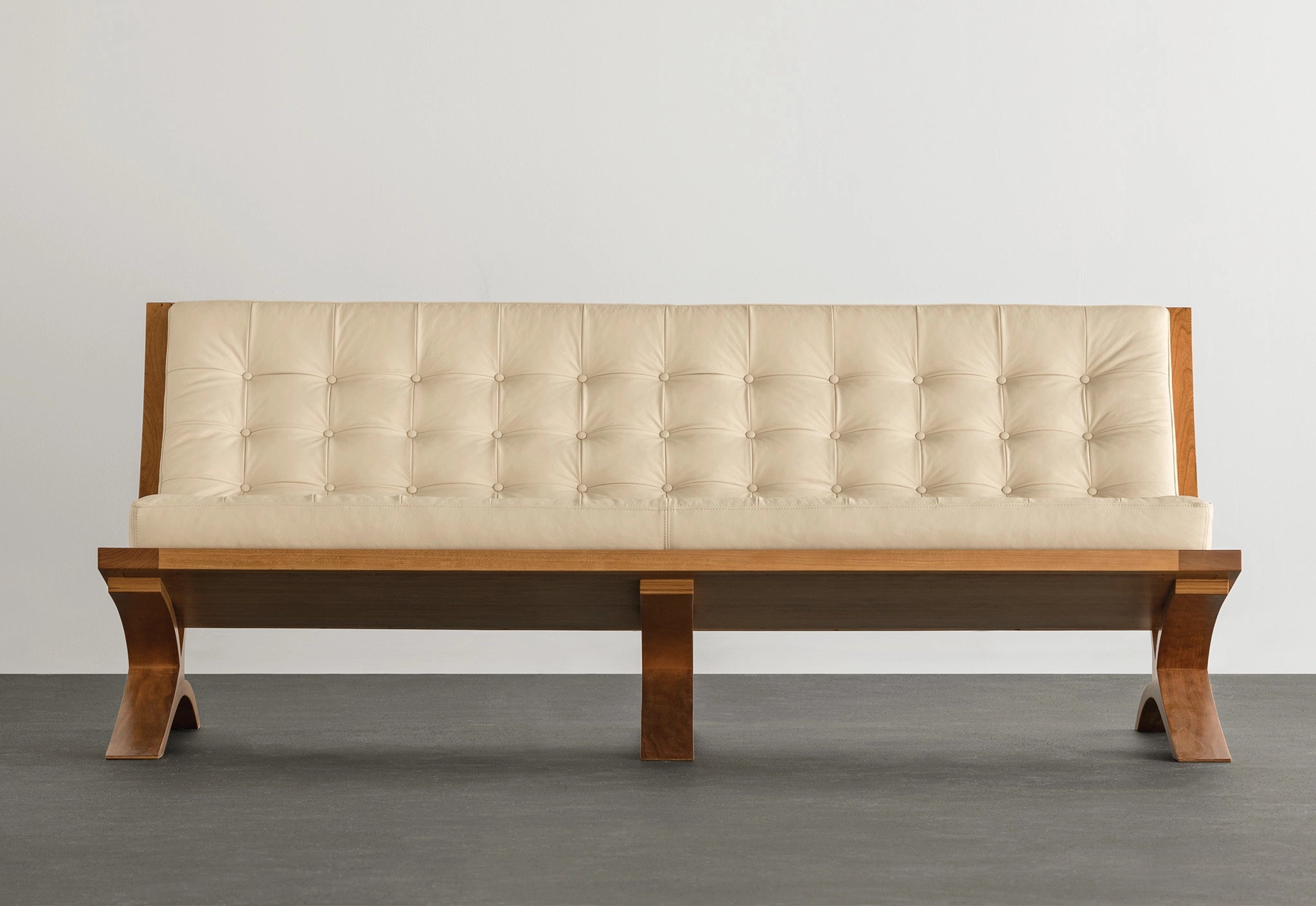 Vita Sofa - Three Place