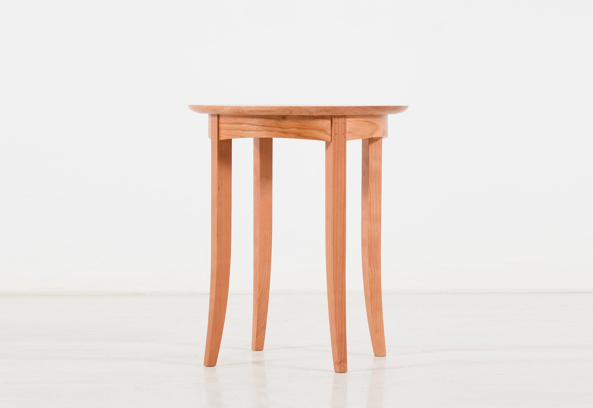 Wing End Table