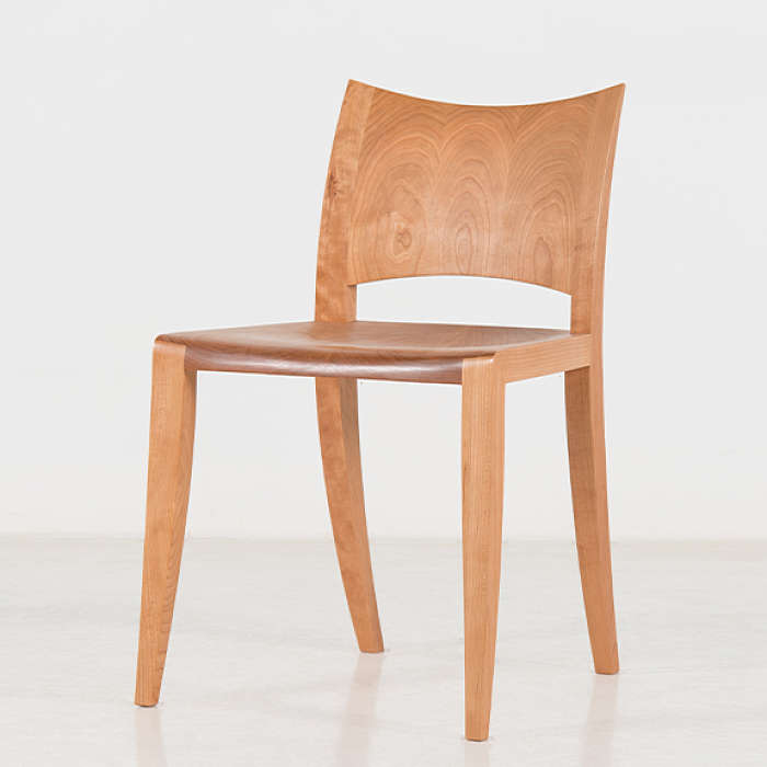 Auburn Chair in Cherry