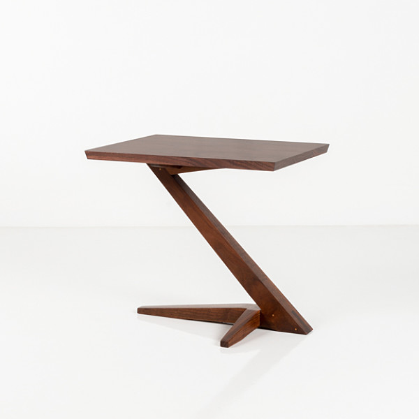 Edo Cantilever Side Table in Walnut