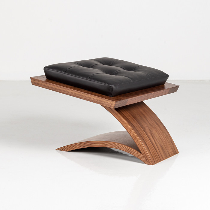 Vita Ottoman in Walnut