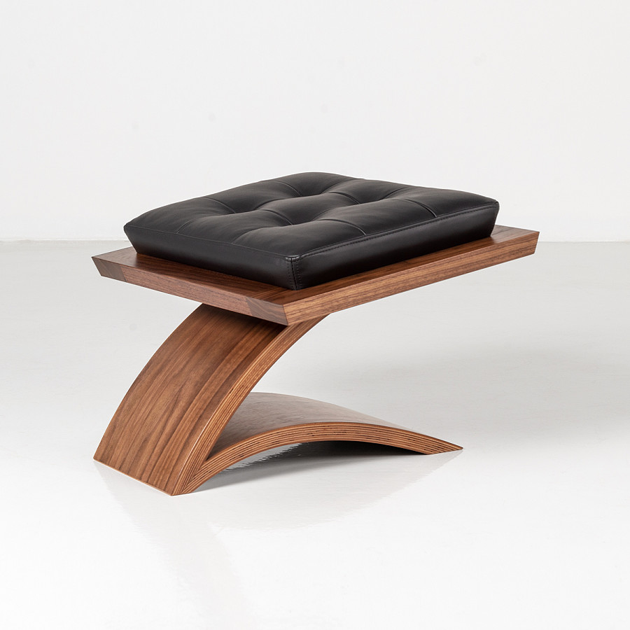 Vita Ottoman in Walnut