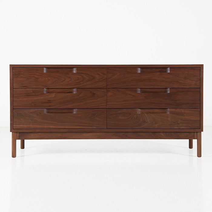 Hartford Horizontal Dresser in Walnut