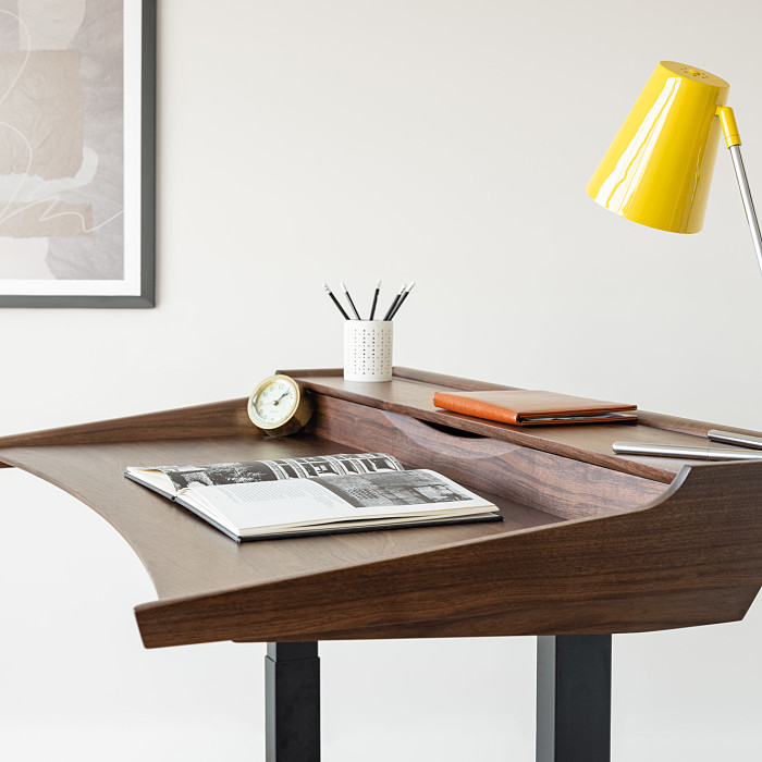 Bijou Lift Desk