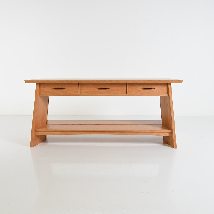 Front view of edo open sideboard in cherry with drawers closed